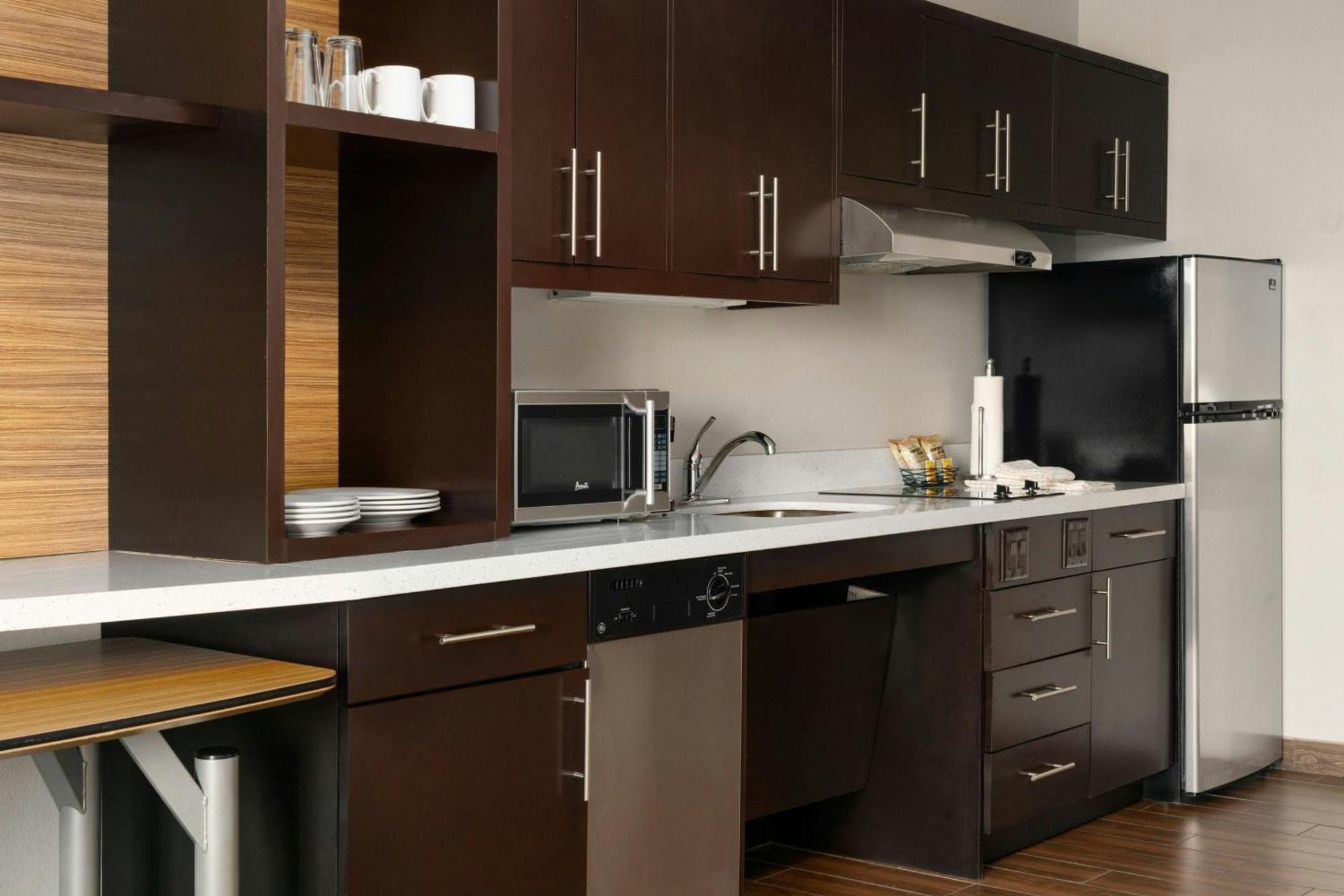 Two Bedroom Suite,1765931520:JPEG